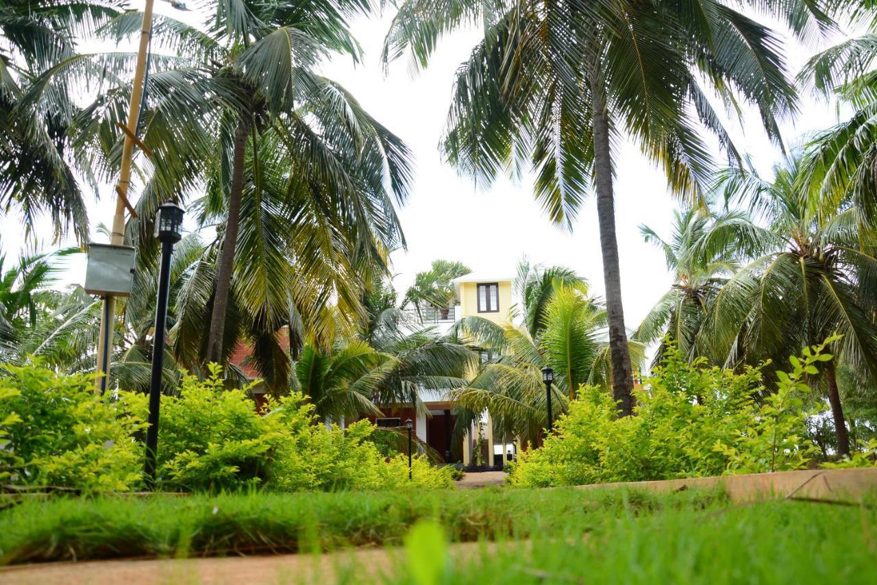 Claynest Resorts Kuttālam Buitenkant foto