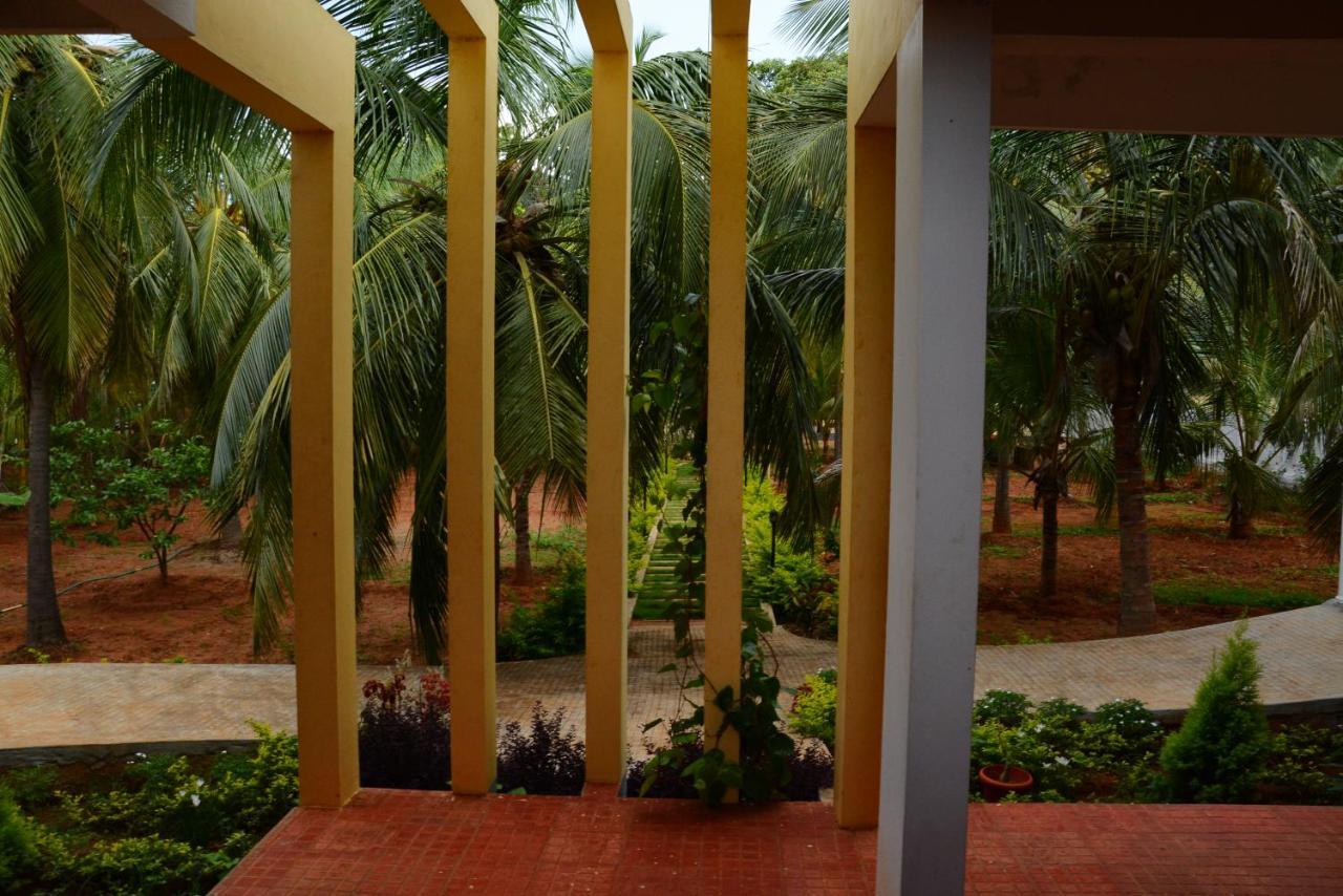 Claynest Resorts Kuttālam Buitenkant foto
